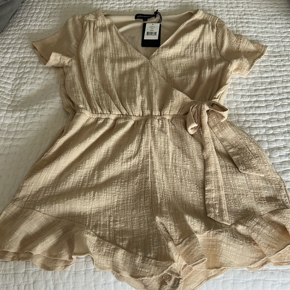 Gibsonlook linen ruffle romper, M, NWT